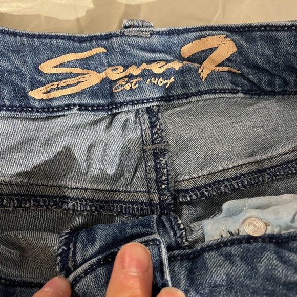 Seven7  stretch boyfriend jean - Picture 3 of 5